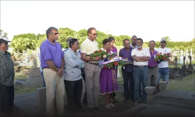 Fête du Travail : dépôt de gerbes du MMM au cimetière de Bigara 