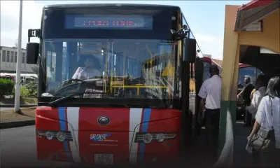 Nando Bhoda imposera le bus à plancher bas