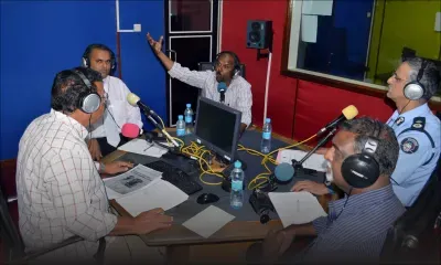 [Radio Plus] Marchands ambulants et fêtes de fin d’année: réécoutez le Grand Journal