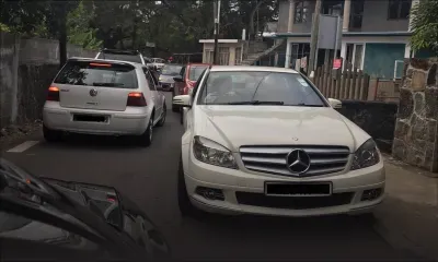 Trou-d’Eau-Douce : un «stationnement sauvage» qui dérange à la rue de Robillard