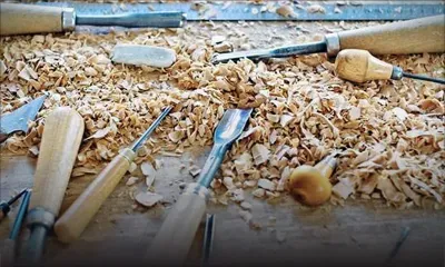 Un menuisier rappelé à l’ordre : il opérait sans permis depuis cinq ans