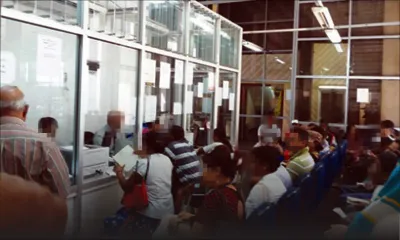 Il réclame sa reconduction au poste d’adjoint au Registrar