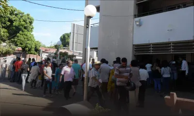 Circonscription no 5 : les files d’attente à Triolet créent un rush