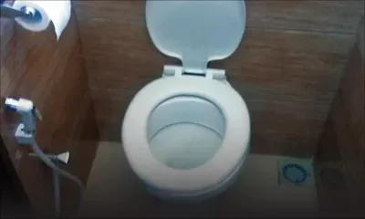 Toilettes dans un état déplorable - À Mapou : institutrices et élèves contraints à l’abstinence