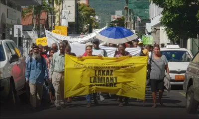 Maison en amiante : une nouvelle manifestation pour dénoncer l’inaction du GM