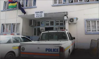 Il agresse son ex au cou avec un couteau