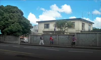 Un ado est le présumé cerveau d’un vol de Rs 300 000