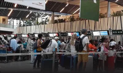 Haute saison touristique : Les prix des billets d’avion s’envolent face à la forte demande