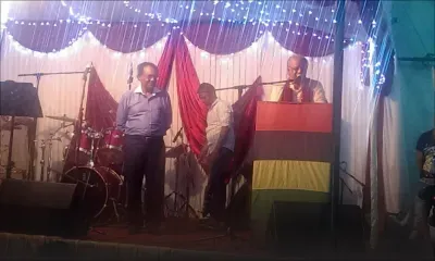 Navin Ramgoolam félicite la députée Danielle Selvon qui a démissionné du MSM