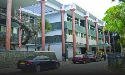 À la mairie de Vacoas-Phœnix  : une employée attend depuis juillet de partir en retraite anticipée