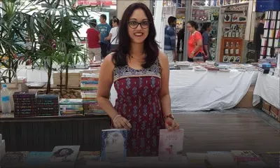 Anoucheka Gangabissoon, teacher and poet : young teacher compares poetry to therapy