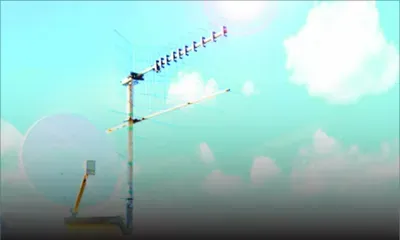 Télévision par satellite : la couverture nuageuse et le vent brouillent le signal