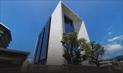 Les dernières touches mises à la nouvelle Cour suprême