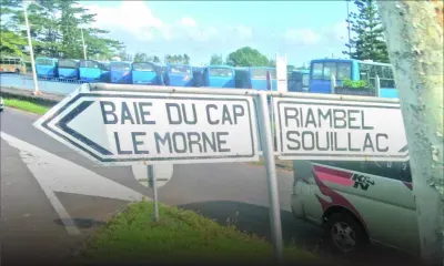 Route 197 dans le Sud : Autobus bondés, passagers à bout de course