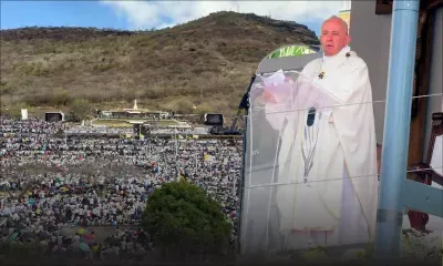 Homélie de la messe à Marie Reine de la Paix : le pape critique les «marchands de la mort» et «les ambitions du pouvoir»