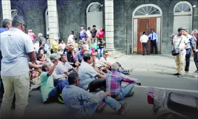 Marches and strikes : Is Mauritius adopting a protest culture?
