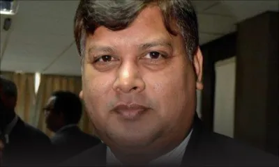 Enquête pour déterminer : s’il y a eu entorse au code d’éthique de la profession légale