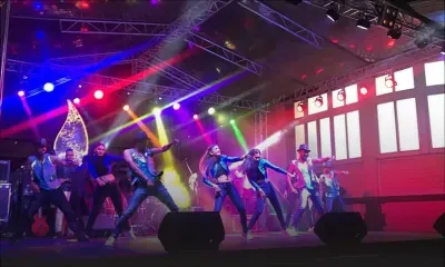 RDX Bollywood Night pour promouvoir les artistes locaux