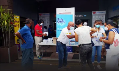 Distribution de masques chirurgicaux et de gel hydroalcoolique avec Radio Plus 