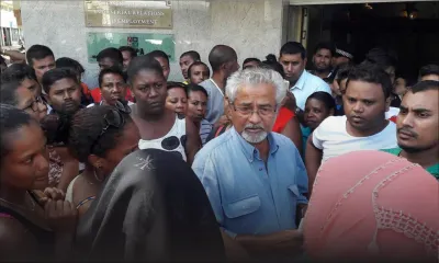 Port-Louis : marche de protestation contre les licenciements 