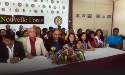 Alan Ganoo réclame un Select Committee