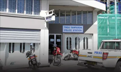 Au poste de police de Trou-Fanfaron : une femme porte plainte contre un chauffeur d’autobus pour gestes obscènes