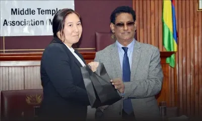 Colloque : le recours au Conseil privé fait débat 