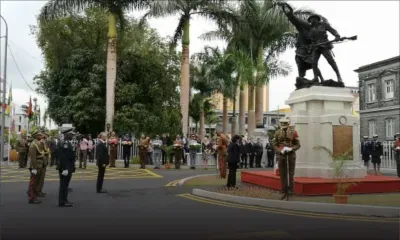 Journée de l’armistice : dépôt de gerbes au monument du soldat inconnu