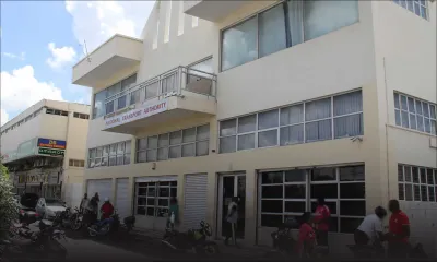 Poursuivi pour un pot-de-vin de Rs 100 : un jeune homme plaide non coupable