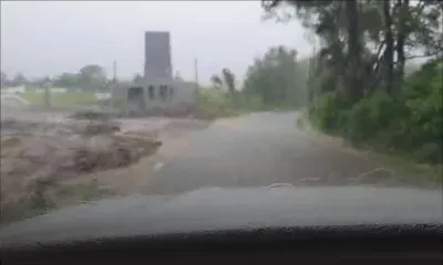 [Live] Pluies torrentielles : le rond-point de Wooton envahi par les eaux