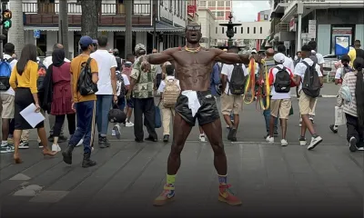L’influenceur camerounais Takam Alain Giresse fait le buzz à Port-Louis