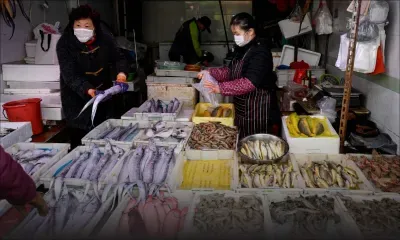 Virus : le bilan explose en Chine après un changement de calcul, des têtes tombent