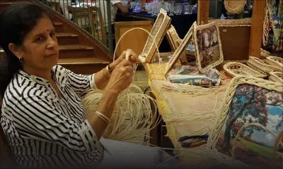 Poospabye Santabye Luximon : artisane du rotin