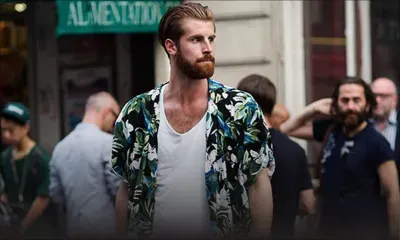Homme - Chemise hawaïenne : le must de l’été