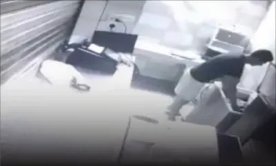 Dans un snack à Port-Louis : un ex-employé commet un vol qualifié d’écœurant