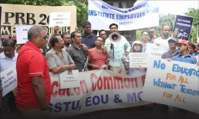 Collèges d’État: les enseignants manifestent contre le rapport du PRB