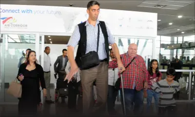L’homme le plus grand du monde: Sultan Kösen, une surprise de taille pour les Mauriciens