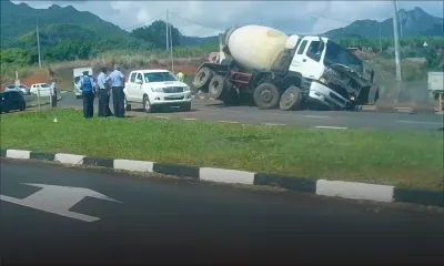 Terre-Rouge/Verdun : Un camion fait une sortie de route