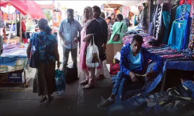 Cinq mois après leur relogement : la majorité des marchands ambulants en difficulté financière