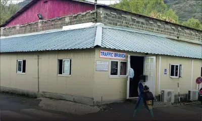 Lors d’un contrôle routier à Caudan : un motocycliste avoue avoir acheté un faux permis de conduire