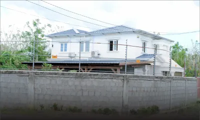 Balaclava: village touristique tétanisé par la peur