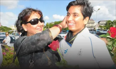 Vaisseau naval indien Mhadei: un équipage 100 % féminin débarque à Maurice