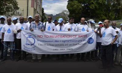 «Privatisation» de la CWA : «Pa touss no dilo ! » scandent des manifestants à Port-Louis
