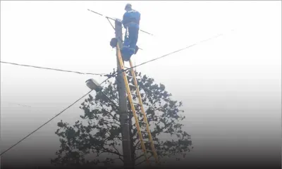 Lampadaires abîmés : le président du conseil de district de Savanne accuse le CEB