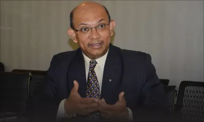 Dommages : le ministre Sinatambou au centre d’une réclamation de Rs 10 M