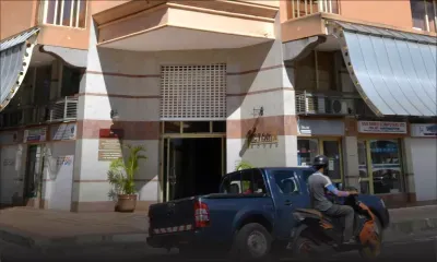 Non-Citizens (Employment Restriction) Act : des modifications apportées aux « regulations »