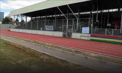 Au stade Sir Gaëtan Duval :un match dégénère, un arbitre et un joueur finissent à l’hôpital