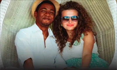 La poupée russe et le mauricien unis par la photo