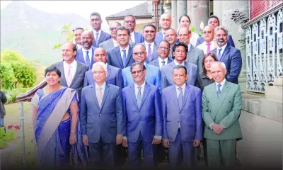 Un gouvernement rajeuni : 75 % des ministres ont moins de 60 ans