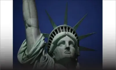4 Minutes aux 4 Coins du Monde : Etats-Unis, un responsable des services de l'immigration détourne le poème de la statue de la Liberté